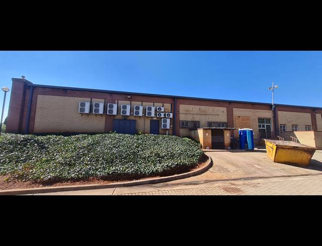 800M² WAREHOUSE TO LET IN BENONI CENTRAL